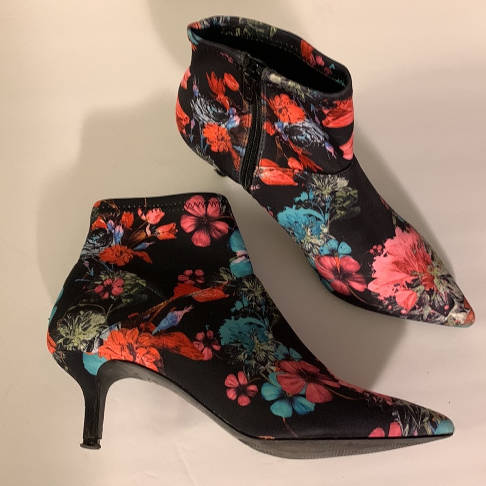 Steve Madden Booties